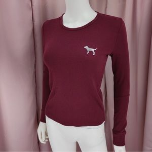 NEW Victoria's Secret PINK Women's Red Knit Long Sleeve Graphic Print Shirt